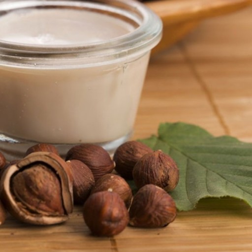 شکلات با طعم فندق و بادام زمینی