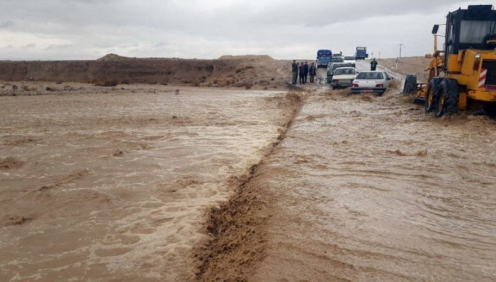 مسدود شدن ۳۵۰ راه روستایی در استان سیستان و بلوچستان / محور&zwnj;های اصلی و فرعی بازگشایی شد