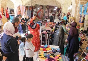 حضور هنرمندان کردستانی در ۱۷ نمایشگاه ملی
