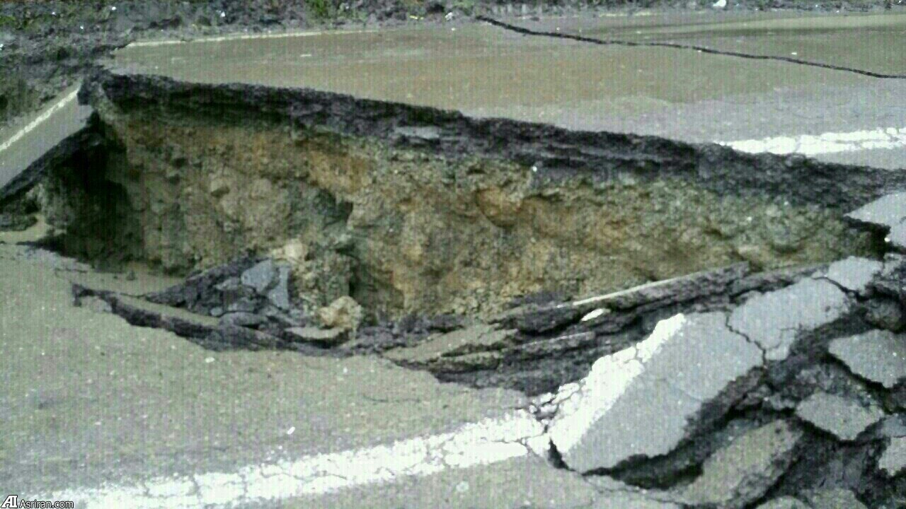 بازگشایی برخی محور‌های سیل زده استان کرمان