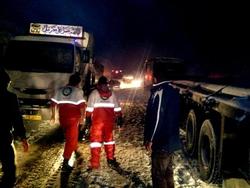 یک&zwnj; کشته و 7مصدوم در تصادف زنجیره ای اتوبان زنجان - قزوینبه گزارش خبرگزاری صداوسیما مرکز زنجان؛ساعت ۲۲ امشب تصادف زنجیره ای در اتوبان زنجان قزوين مابين هيدج و صائين قلعه یک کشته و&zwnj;هفت زخمی برجای گذاشت.مصدومان پس از اقدامات درمانی پیش بیمارستانی به بيمارستان انتقال يافتند.علت حادثه در دست بررسی است.
