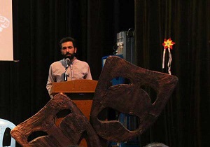 سومین گردهمایی هنرمندان تئاتر دزفول برگزار شد
