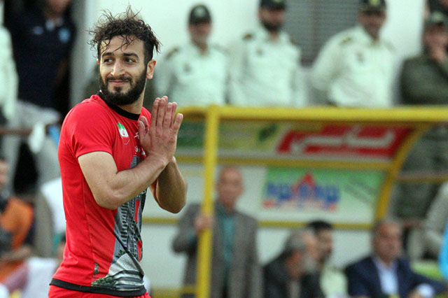 مهاجم جدید نساجی از انتقال به قائمشهر پشیمان شد