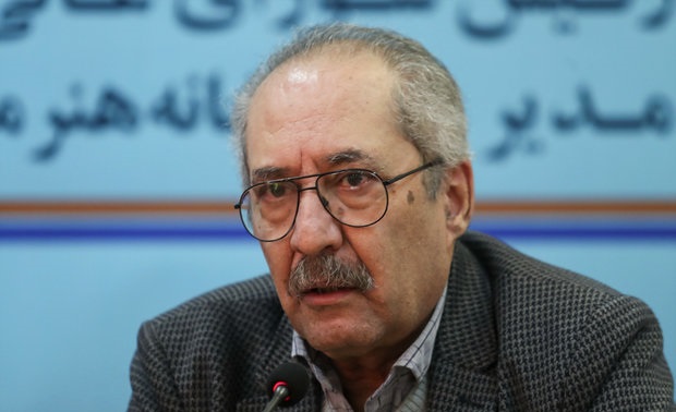 استعفای دبیر جشنواره هنر‌های تجسمی فجر پذیرفته نشد