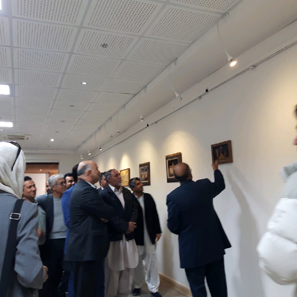 نمایشگاه اشک و قلم در زاهدان