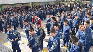 مدارس ابتدایی و تمامی ادارات ایلام با تاخیر آغاز بکار می کنند