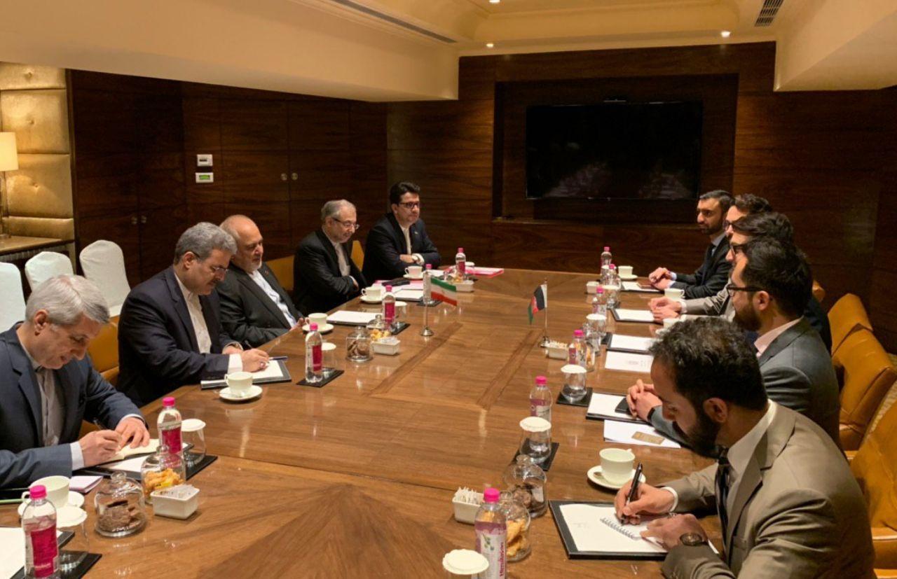 مشاور امنیت ملی افغانستان با ظریف دیدار و گفت&zwnj;وگو کرد