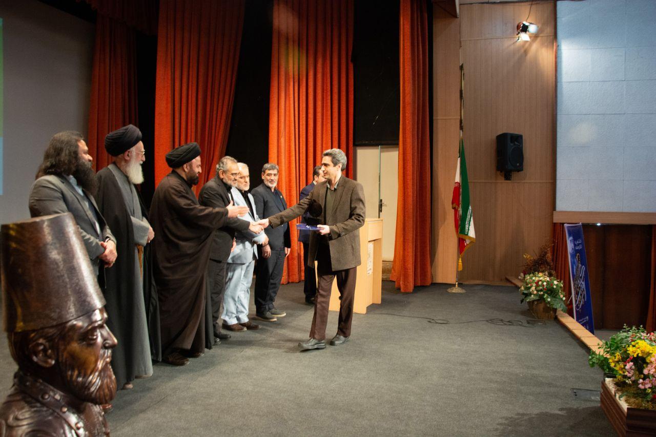 امیرکبیر مانند سردار سلیمانی یک مبارز استکبارستیز بود