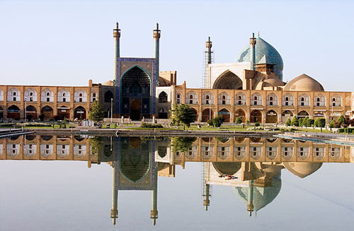 هیچ گونه اعتباری به مجموعه تاریخی میدان امام تخصیص داده نشد