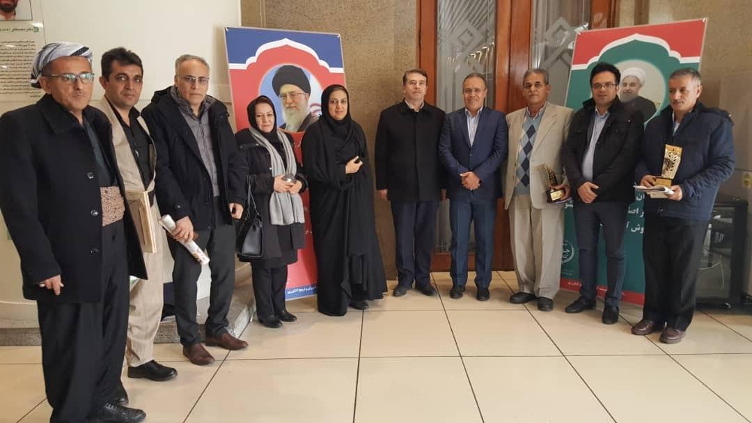تجلیل رییس جمهور از ۶ نمونه ملی بخش کشاورزی آذربایجان غربی تجلیل رییس جمهور از ۶ نمونه ملی بخش کشاورزی آذربایجان غربی