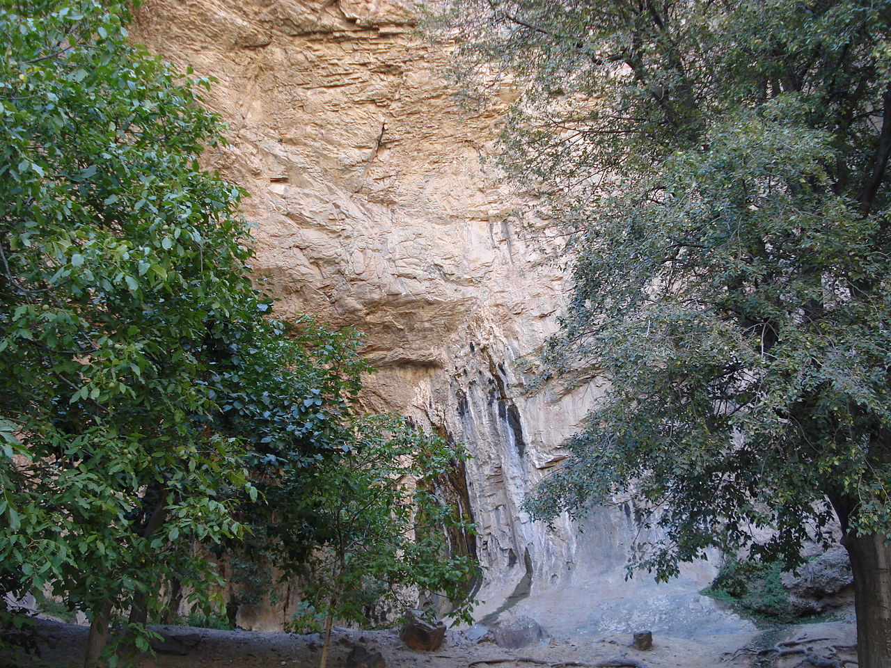 سفر به روستای پر رمز و راز شهرستان گناباد/ تصاویری زیبا از قلعه شهاب