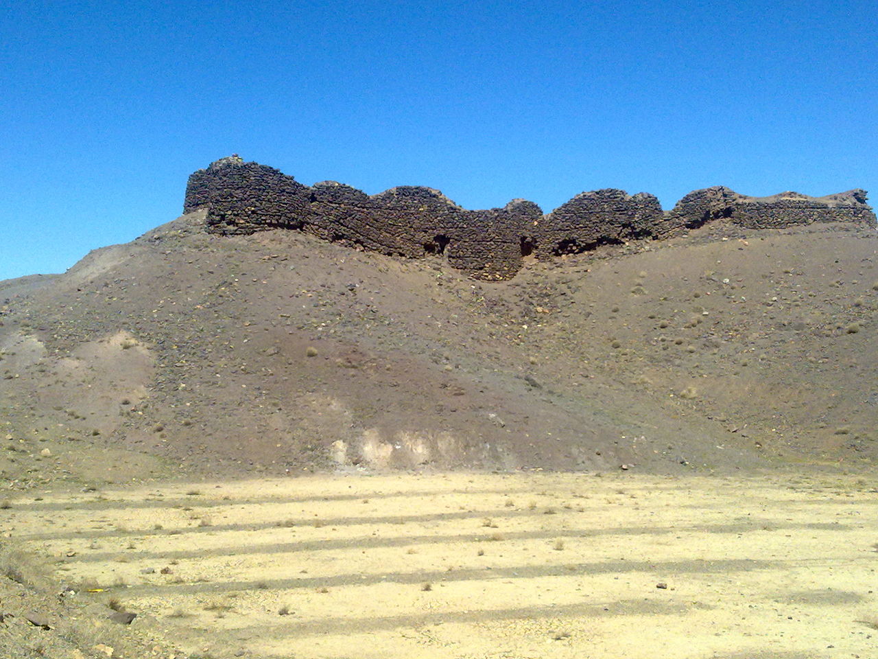 سفر به روستای پر رمز و راز شهرستان گناباد/ تصاویری زیبا از قلعه شهاب