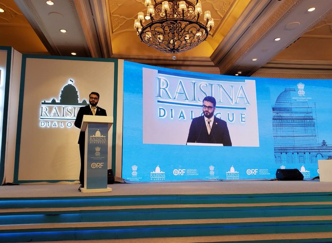 محب: طالبان جدیتی در مورد صلح ندارد و روند صلح در کنترل آنها نیست