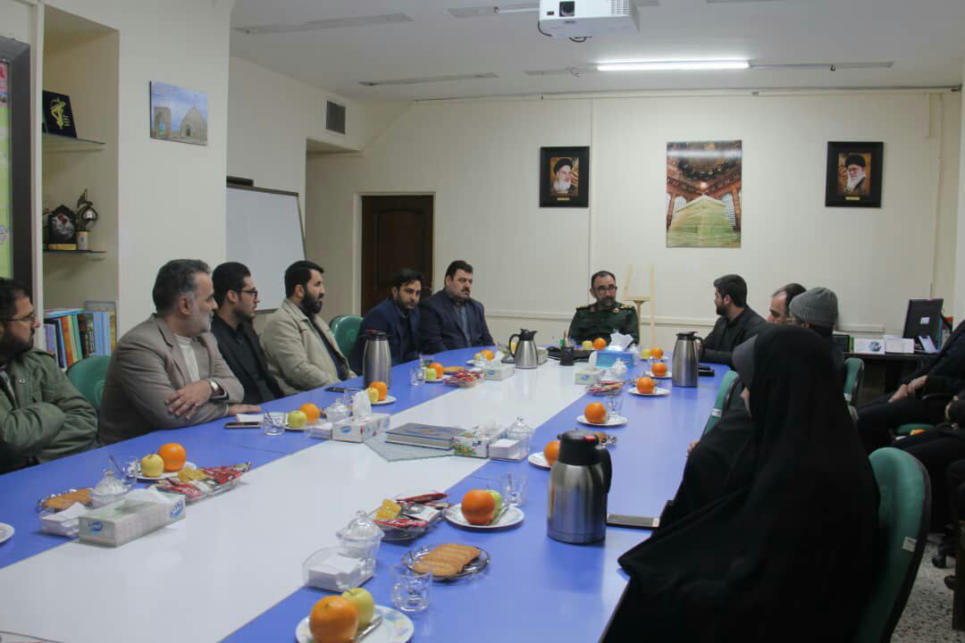 انسانی که دشمن ندارد رشد نمی کند