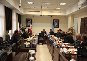 مطبوعات و رسانه‌ها نماینده افکار عمومی جامعه اند