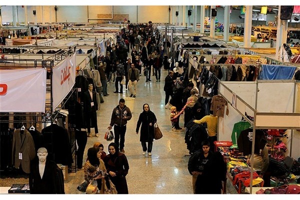 ضرورت قطع دست واسطه ها از نمایشگاههای عرضه مستقیم کالا