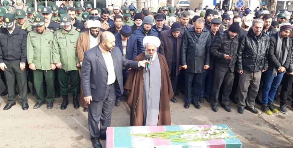 تشییع پیکر الناز نبیی از شهدای سانحه هواپیمای اوکراینی در زنجان