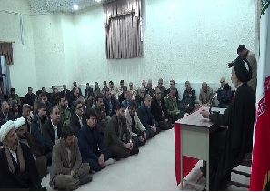 داشتن بصیرت، لازمه زندگی دنیا و آخرت