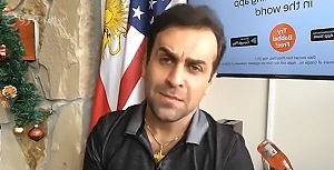حمله دوباره عباس فخر آور به هنرمندان داخل کشور
