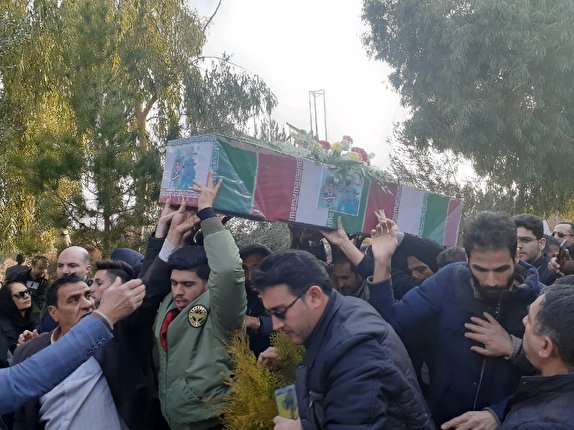 آغاز مراسم تشییع و خاکسپاری شهدای سقوط هواپیمای اوکراینی