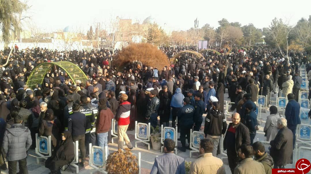 آغاز مراسم تشییع و خاکسپاری شهدای سقوط هواپیمای اوکراینی