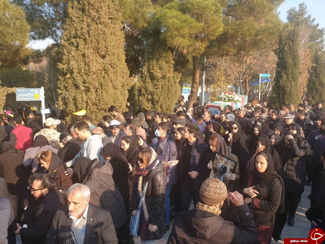  مراسم خاکسپاری شهدای سقوط هواپیمای اوکراینی