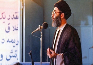 مروری اجمالی بر بیانات رهبر انقلاب در خطبه&zwnj;های نماز جمعه تهران + فیلم