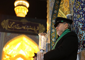 کشیک ۱۳۹ نفر از خادمیاران مهریزی در حرم امام رضا (ع)