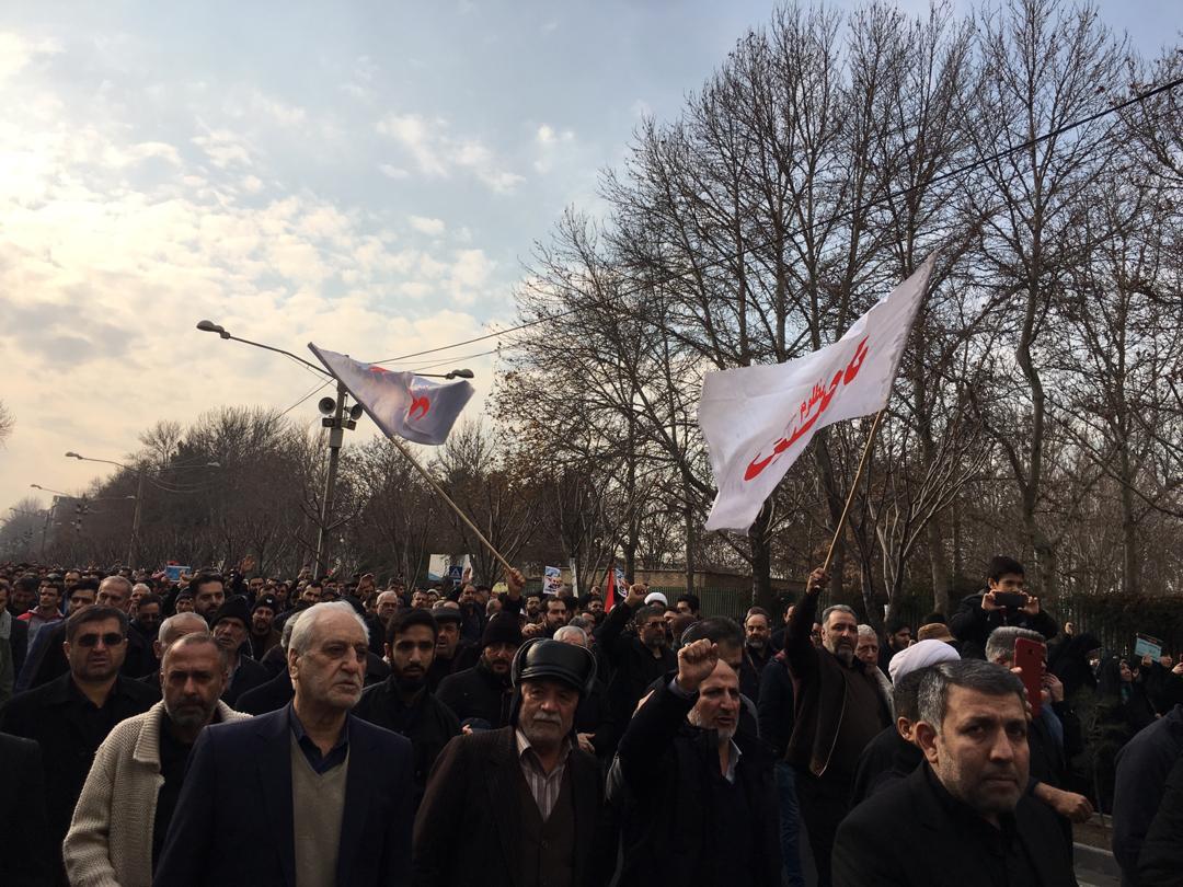 آغاز راهپیمایی باشکوه البرزنشینان در کرج