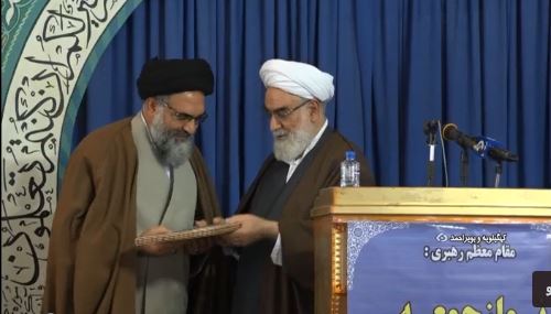 تقدیم حکم انتصاب نماینده ولی فقیه در کهگیلویه و بویراحمد
