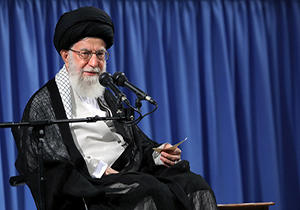 وعده‌ی قرآن را وعده‌ی صدق و حق بدانیم؛ قطعاً خدا به کسی که دین را یاری می‌کند، یاری می‌دهد