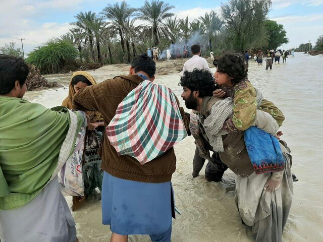 حضور ۵۹ تیم عملیاتی از ۷ استان کشور در مناطق سیلزده جنوب سیستان وبلوچستان