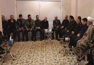 دیدار مسئولان آستارایی با خانواده شهید سانحه هوایی