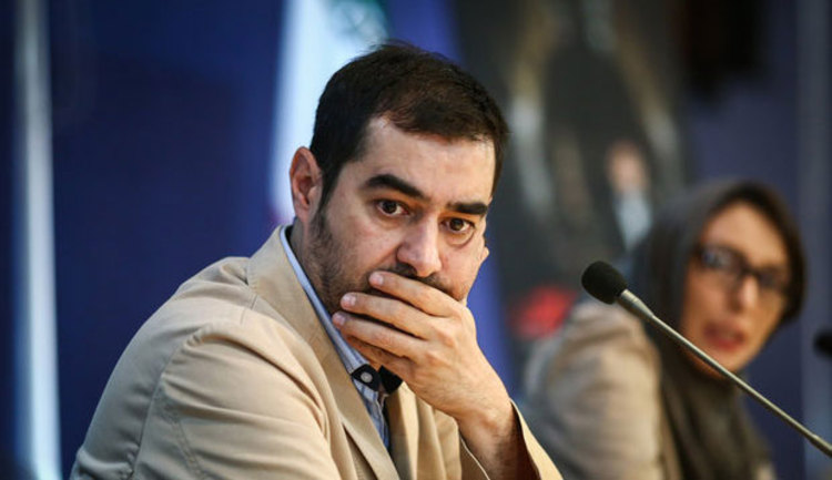 پاسخ شهاب حسینی به منتقدانش: این را معتقدم الان وقت کنار کشیدن نیست