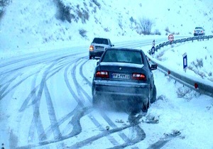 لزوم همراه داشتن زنجیر چرخ برای رانندگی در محور اندیکا – شهرکرد