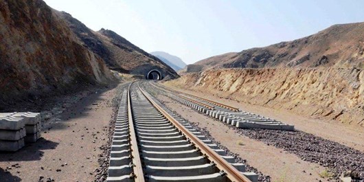 راه‌آهن اردبیل را تا پایان سال ۹۹ تکمیل خواهیم کرد