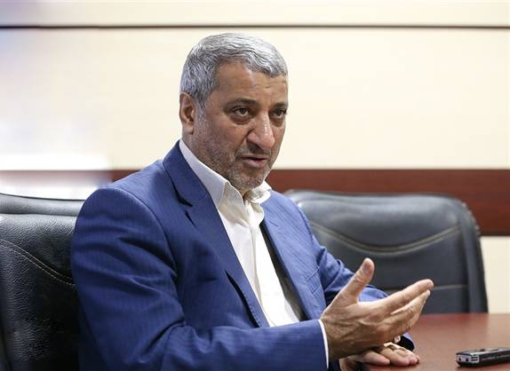 درس بزرگ هاشمی برای مدیران؛ پیداکردن راه حل مناسب برای برون رفت از مشکلات