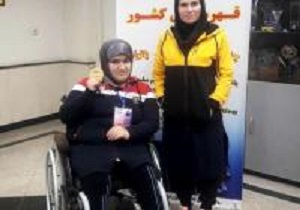 درخشش مدال طلا بر گردن بانوی اردبیلی