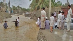 ضرورت ترمیم زیرساخت ها و باز کردن راه های مناطق سیل زدگان سیستان و بلوچستان/ شرایط ارسال اقلام کمکی مناسب است