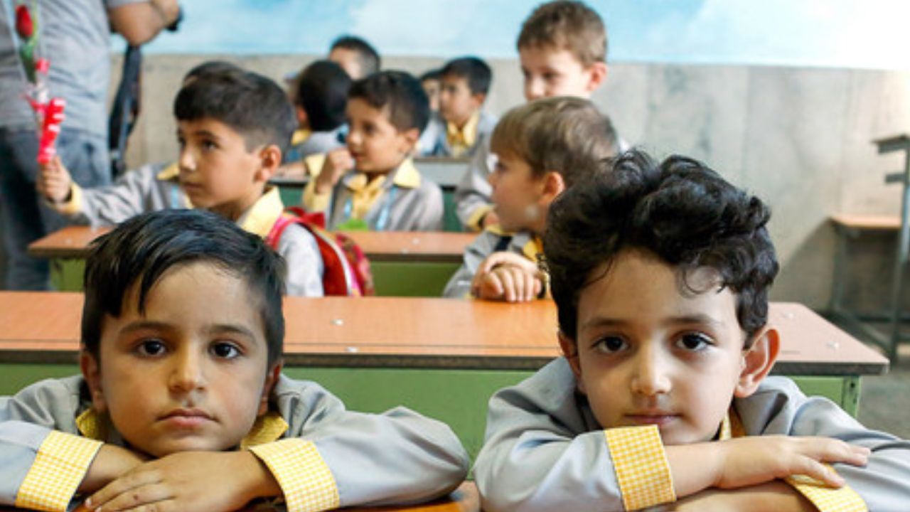 شب ادراری دانش اموزان