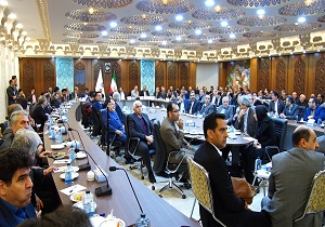 تکریم کارآفرینان و تولیدکنندگان در دستور کار مسئولان استان اصفهان قرار دارد
