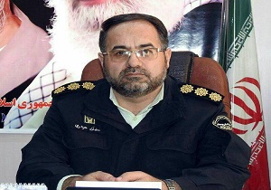 پارک خودرو در پیاده رو‌ها نقض آشکار حقوق عابران است