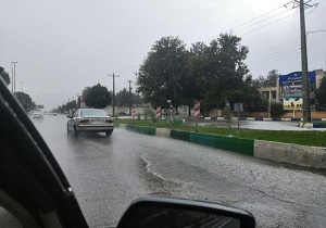 بررسی میزان بارندگی در ایذه