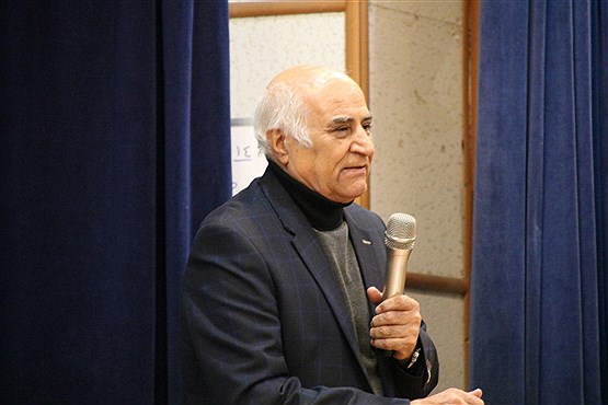 محمود یاوری: نباید به بازی در کشور ثالث راضی شویم