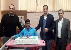 جشن تولد ببر مازندران روی تخت بیمارستان+عکس