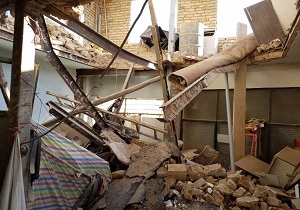 آوار خانه بنای غیر مجاز بر سر کارگر ساختمانی در آبیک