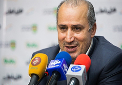 وقتی مهران مدیری با سوالش منوچهر هادی را به گریه انداخت + فیلم