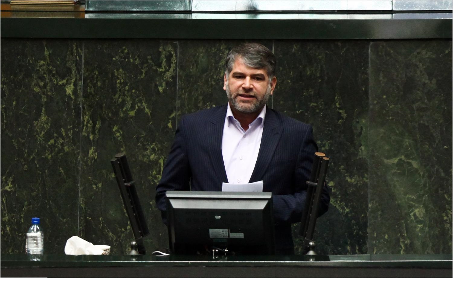 منشور سازمان ملل متحد با اولویت اصل حاکمیت کشورها هرگونه دخالت در امور داخلی را رد می&zwnj;کند