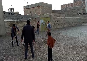 حرکت خودجوش شهروندان زابلی در ترمیم آسفالت معابر + فیلم