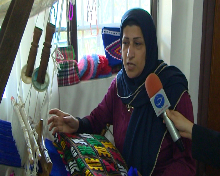 چادرشب&zwnj; بافی قاسم&zwnj;آباد گیلان در چند قدمی ثبت جهانی